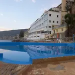 Hotel La Perla Del Capo 3*