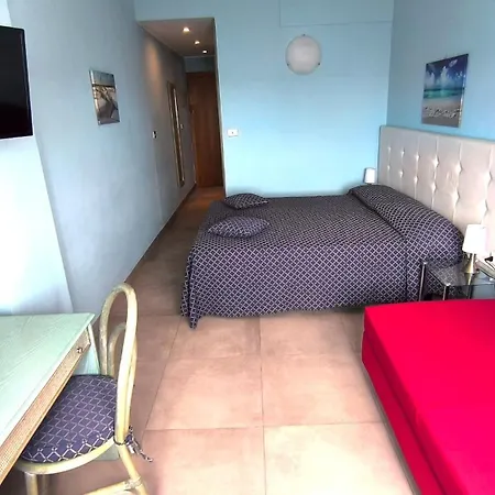 Otel La Perla Del Capo Ospedaletti