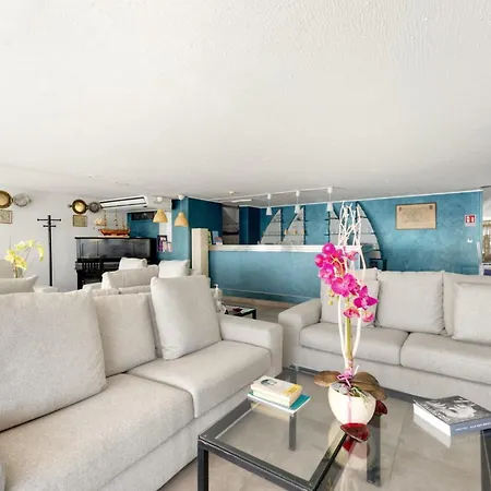 Otel La Perla Del Capo 3*