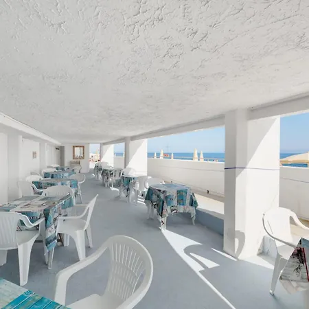 La Perla Del Capo Otel