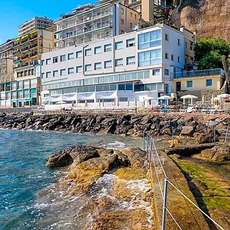 Hotel La Perla Del Capo
