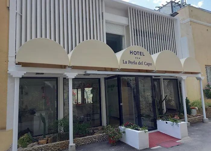 La Perla Del Capo Hotel 3*